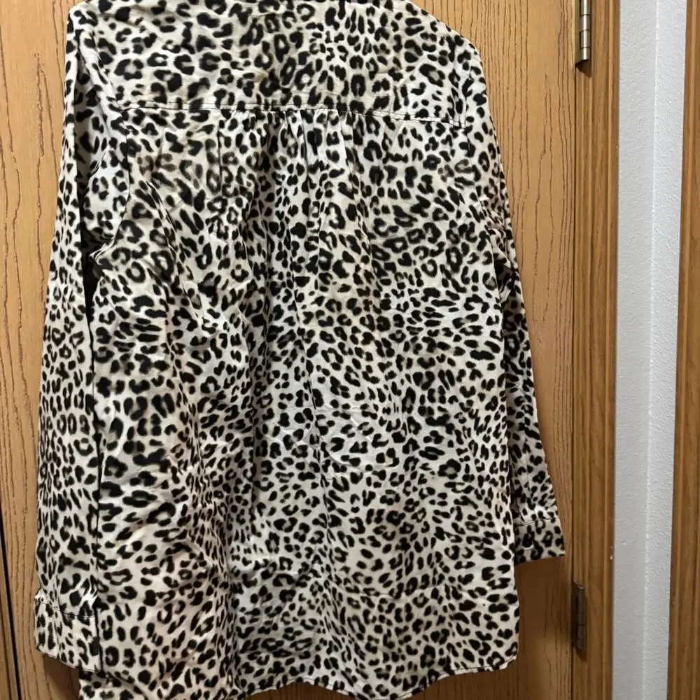 Roamans button top NWOT size 18W